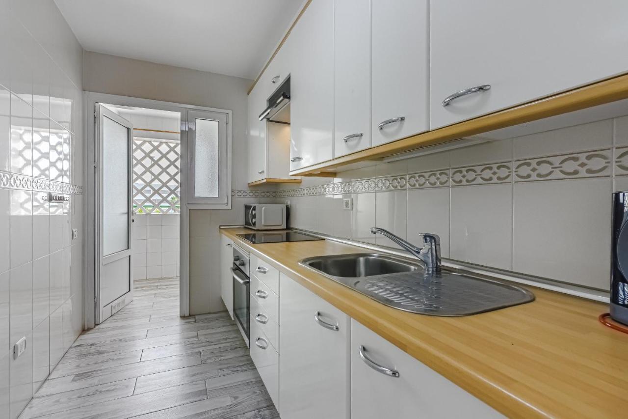 Cozy Apartment In El Duque By Altamarhomes 아데제 외부 사진